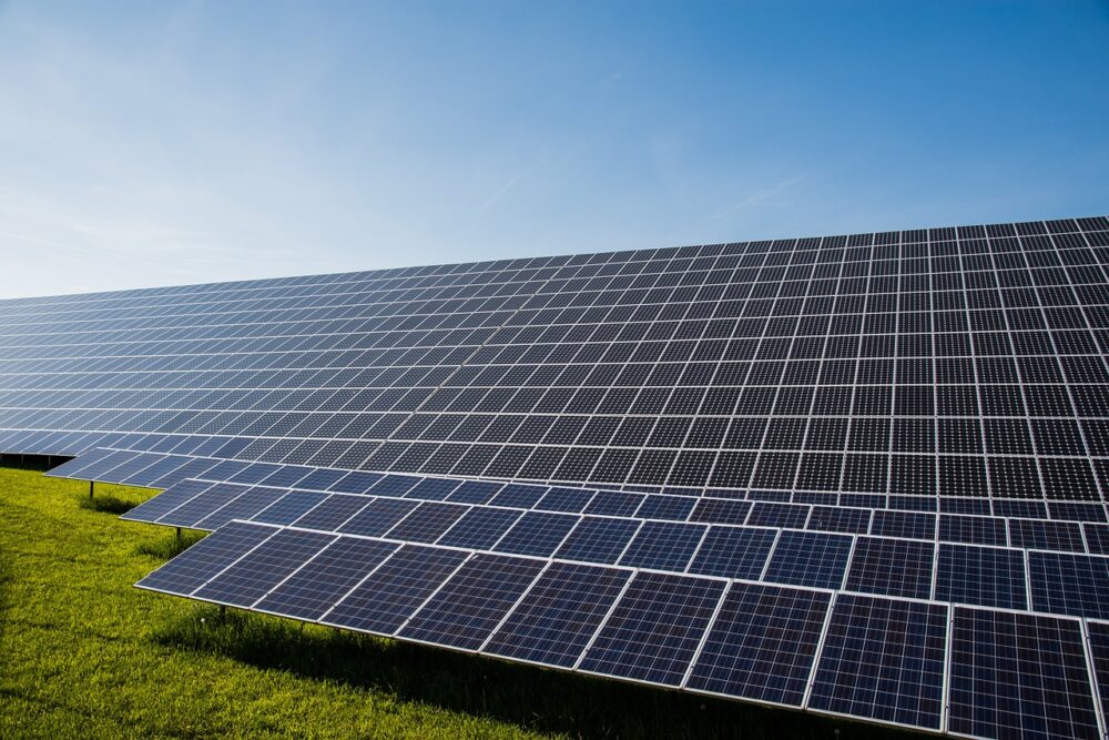 Gerdau Impulsiona Energia Solar com Aquisição em Minas Gerais